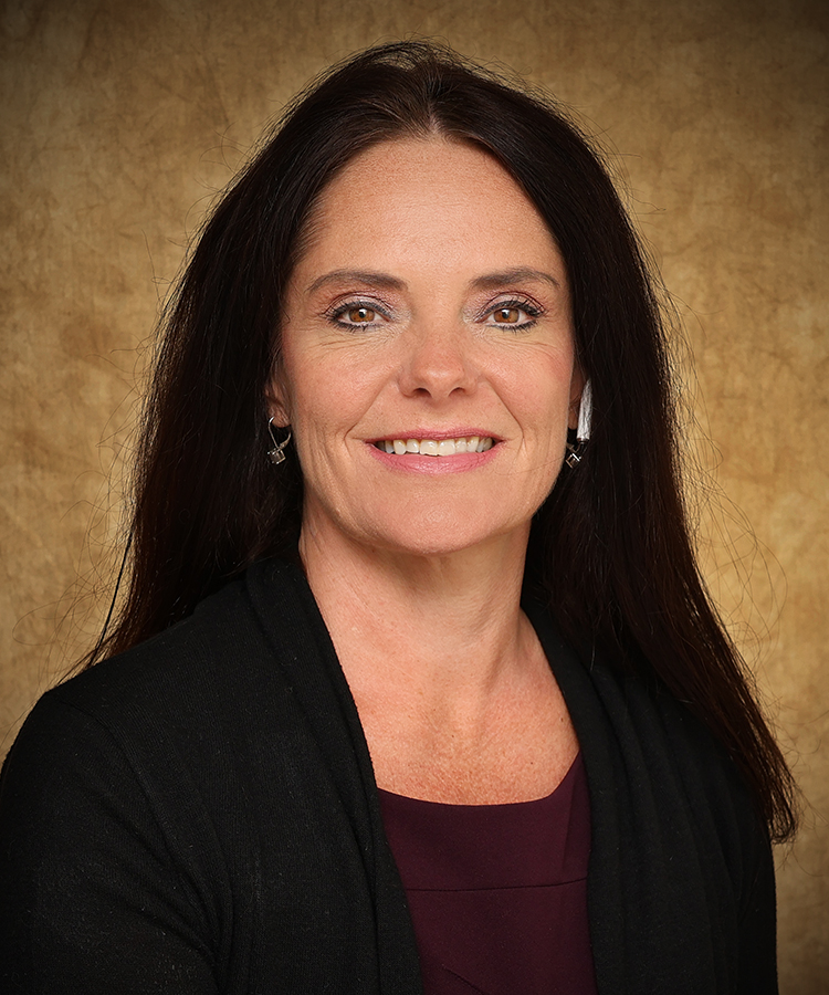 Sandra Scott Foresman Headshot