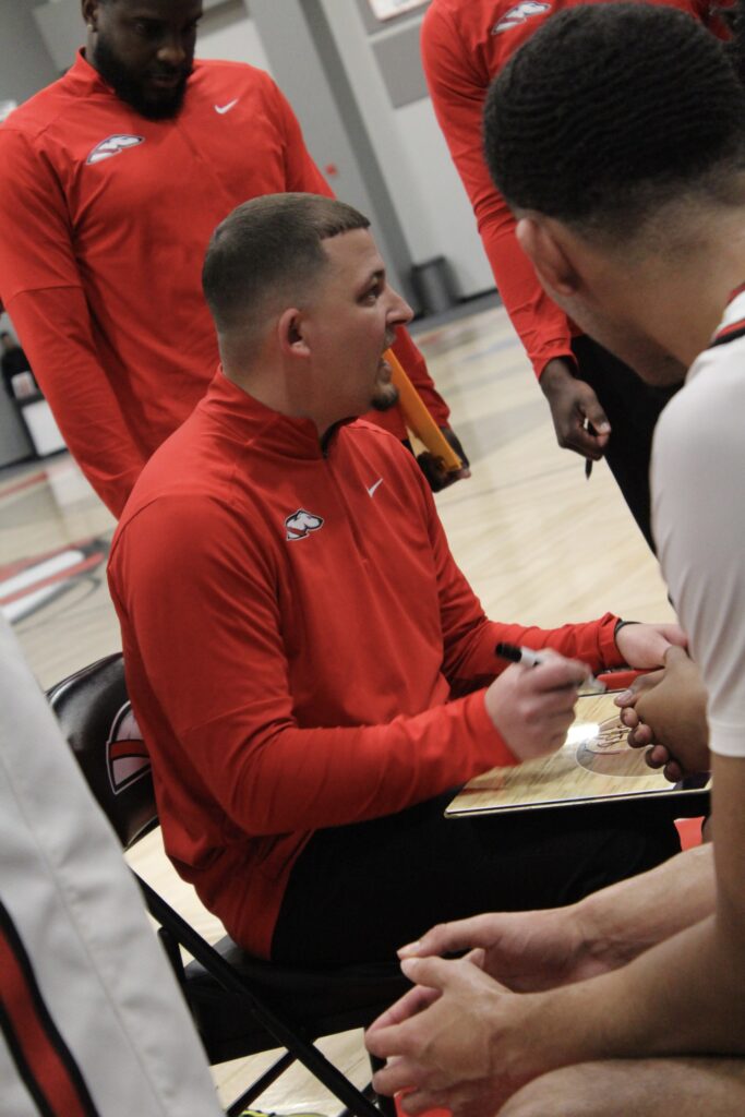Men's Basketball Coach Cody Hastings